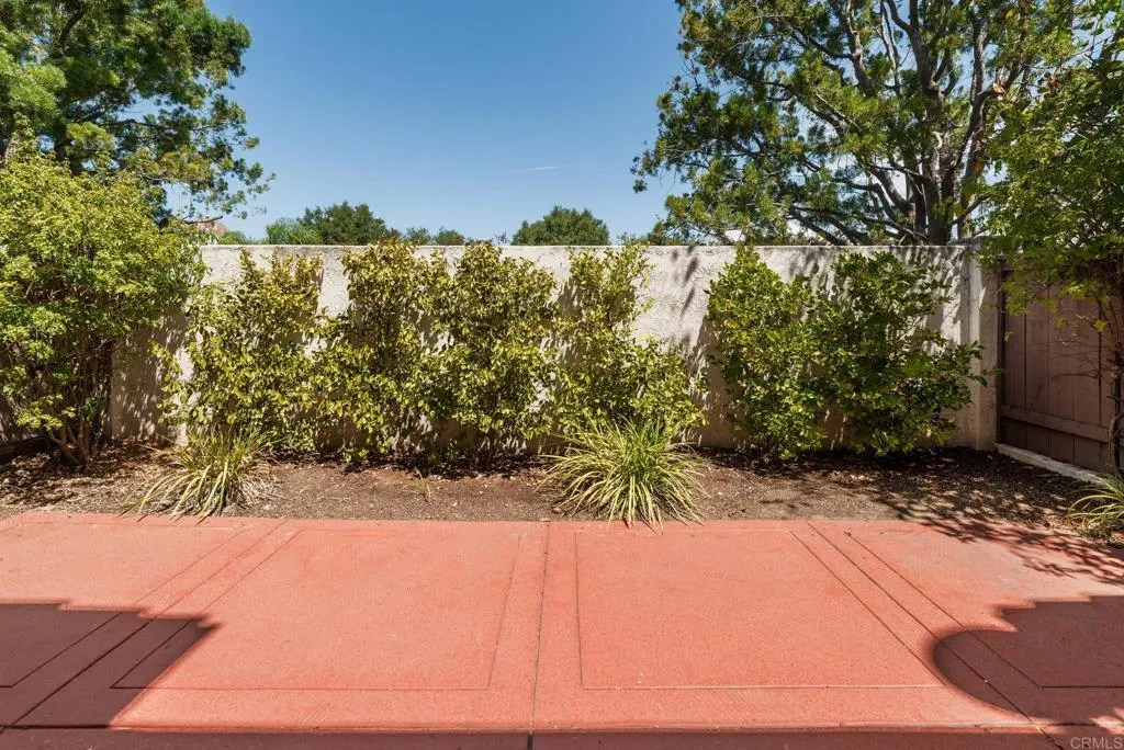 https://cdn.realtyfeed.com/cdn/127/306530381/1a3ae26c312c670d1723cd19625919d0.webp