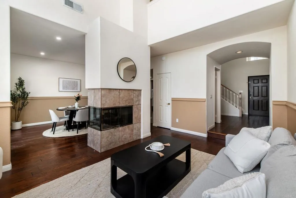 https://cdn.realtyfeed.com/cdn/127/306530381/845f793a41ea0e8cf999f6a754ebd8d9.webp