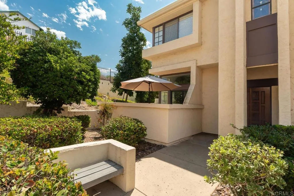 https://cdn.realtyfeed.com/cdn/127/306530386/42dd3fbedf40615e3eb01df0f6013e0c.webp