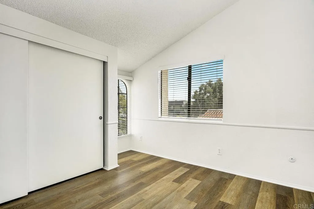 https://cdn.realtyfeed.com/cdn/127/306530386/5e3e5553813e415e61a7ee21570ff6dd.webp