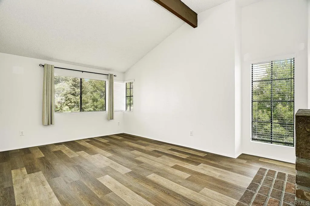 https://cdn.realtyfeed.com/cdn/127/306530386/adcc523c5ecb741caa343c8f56a31d40.webp