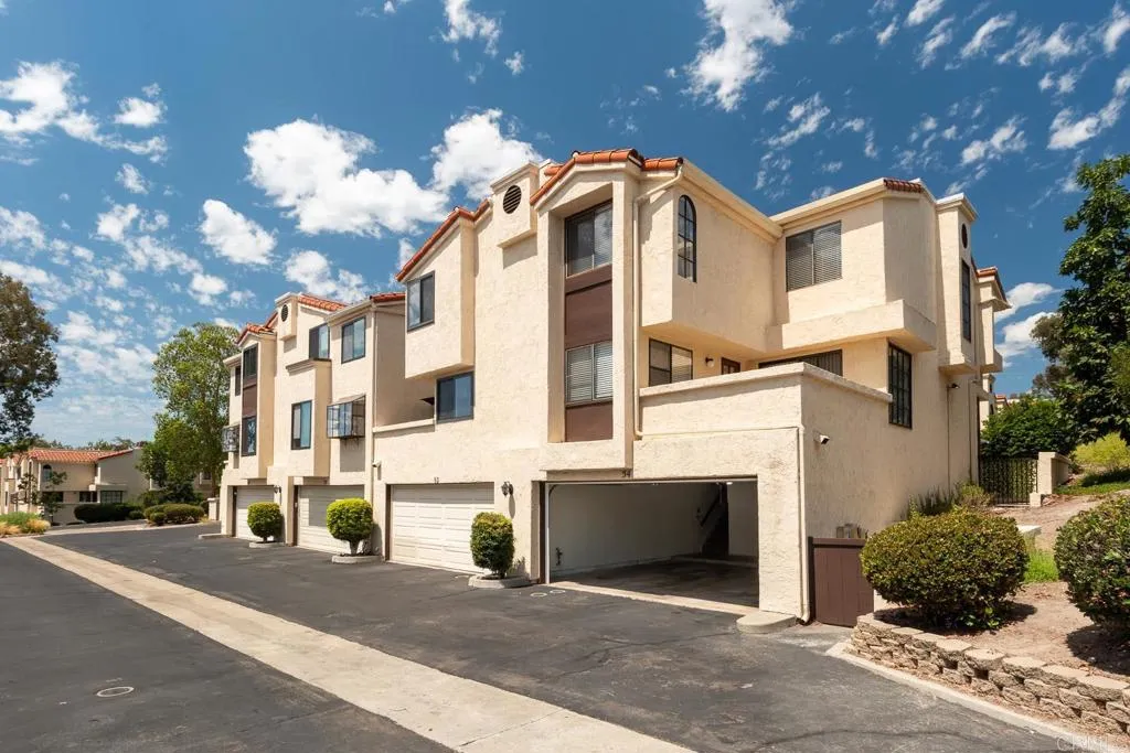 https://cdn.realtyfeed.com/cdn/127/306530386/c96177448eb2489b6babcdd4141c8186.webp
