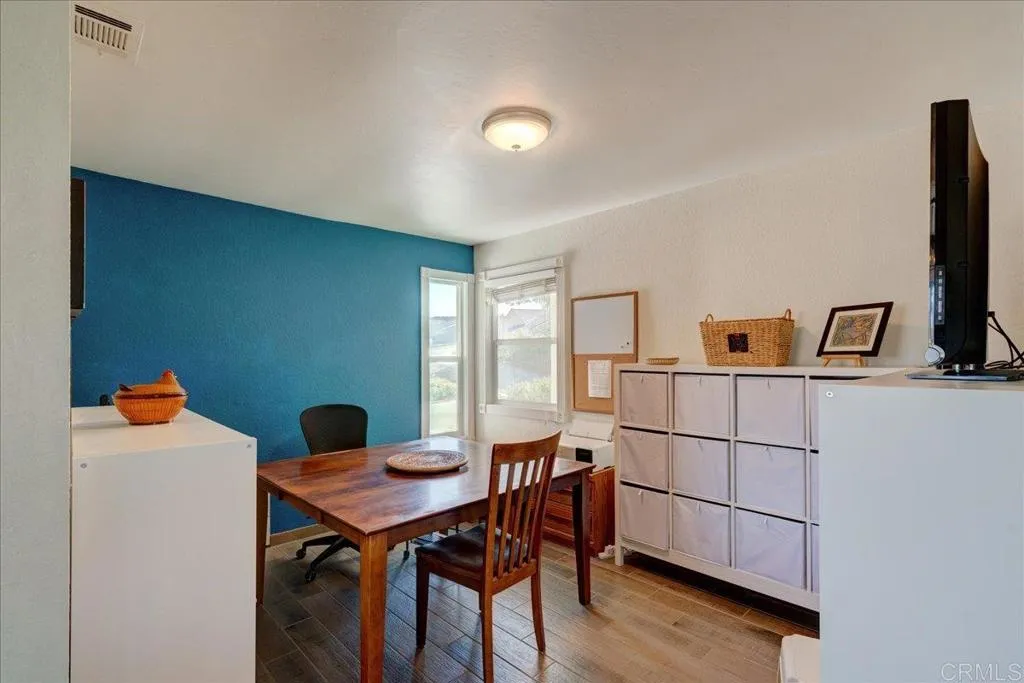 https://cdn.realtyfeed.com/cdn/127/306530392/662a178394d164b6c3c6c15183dfe29e.webp