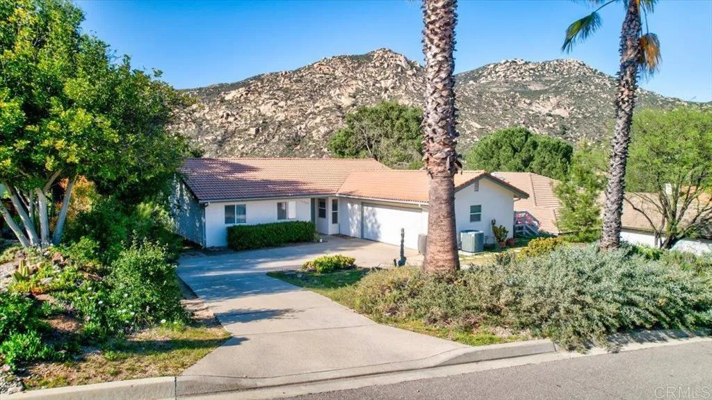 https://cdn.realtyfeed.com/cdn/127/306530392/76291d95e83b3c1bdbc967d527bc5677.webp