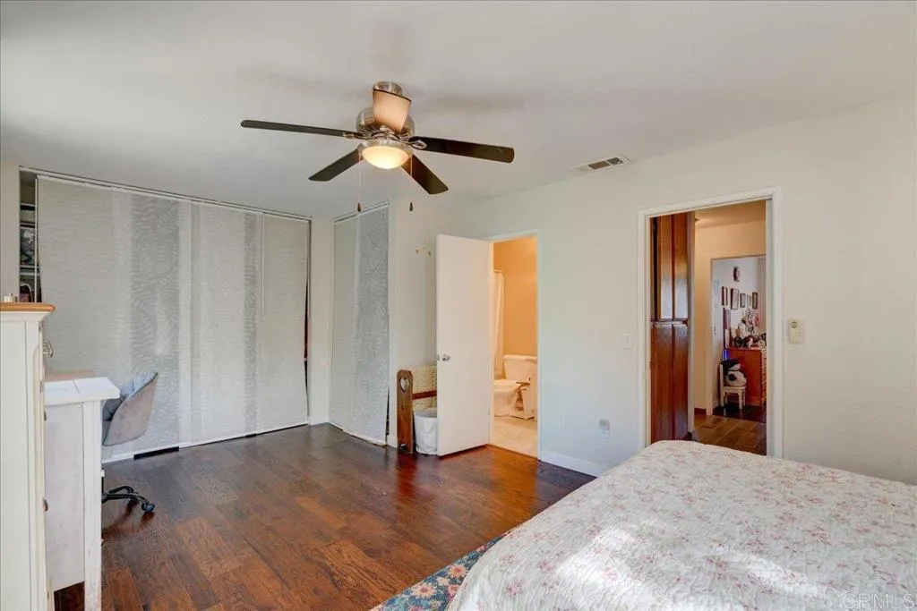 https://cdn.realtyfeed.com/cdn/127/306530392/9e7dfc1499bf5a2029b6abaf7847c2c1.webp