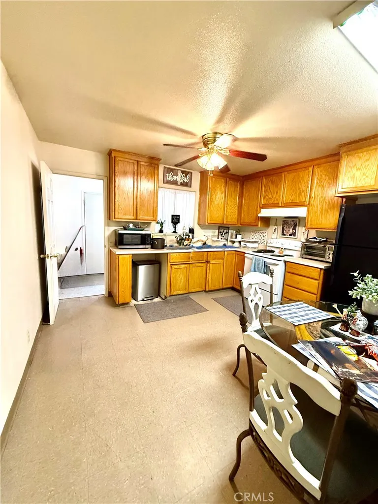1209 Alameda Avenue, Chowchilla, CA 93610 - Photo 5 of 14, Chowchilla, CA