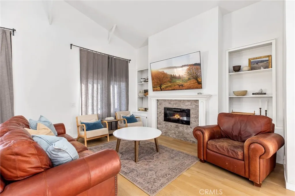 https://cdn.realtyfeed.com/cdn/127/306530462/185ac926e820990aa3713d96e5a2ff86.webp