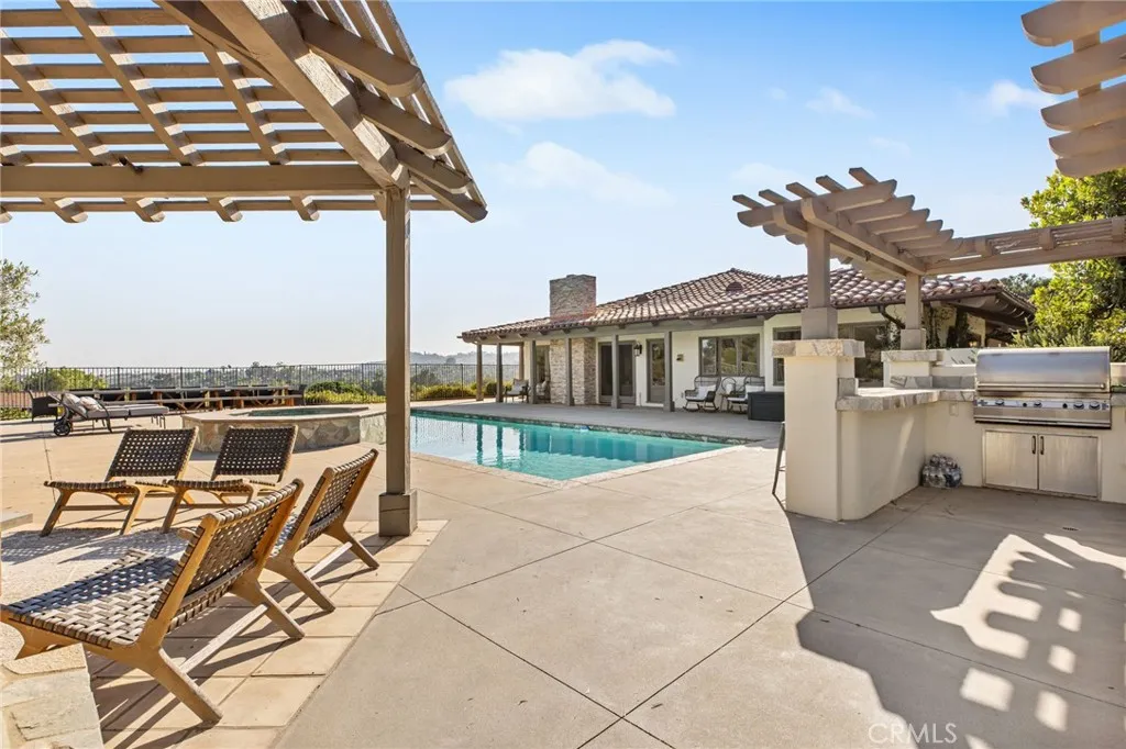 https://cdn.realtyfeed.com/cdn/127/306530462/24315c45dab9f12065c908d5668f82d4.webp