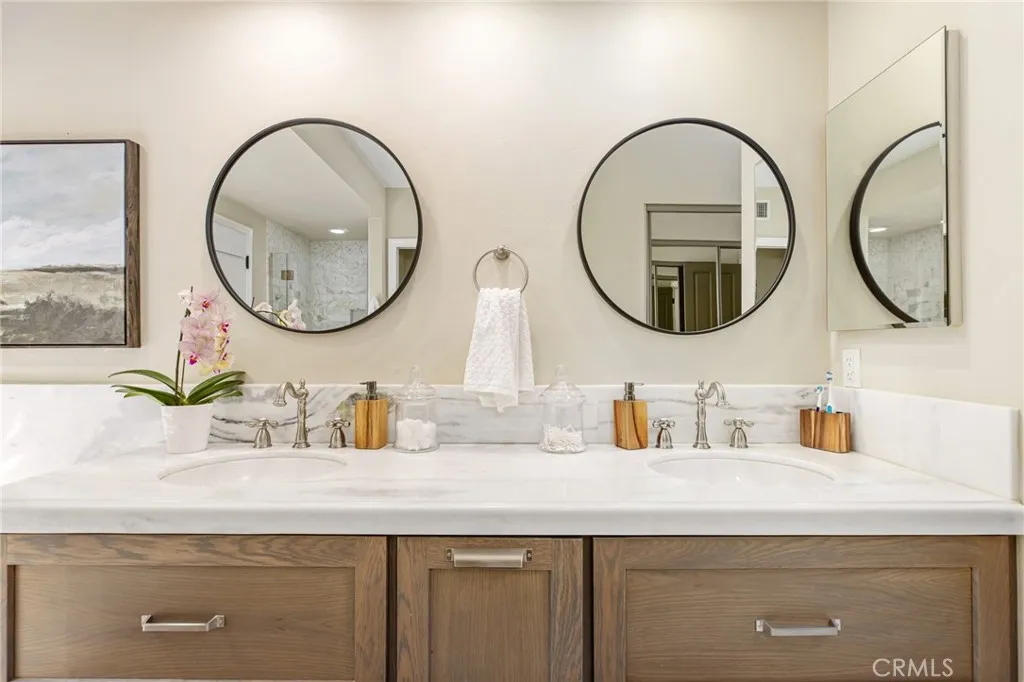 https://cdn.realtyfeed.com/cdn/127/306530462/27ea57c1fe30986db9b6667b80124bb2.webp
