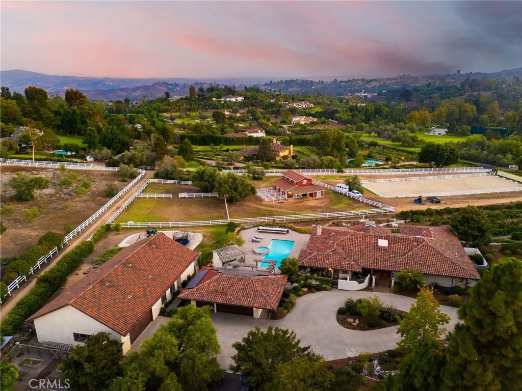 https://cdn.realtyfeed.com/cdn/127/306530462/58f1c80288220edce1723614c5ebc325.webp