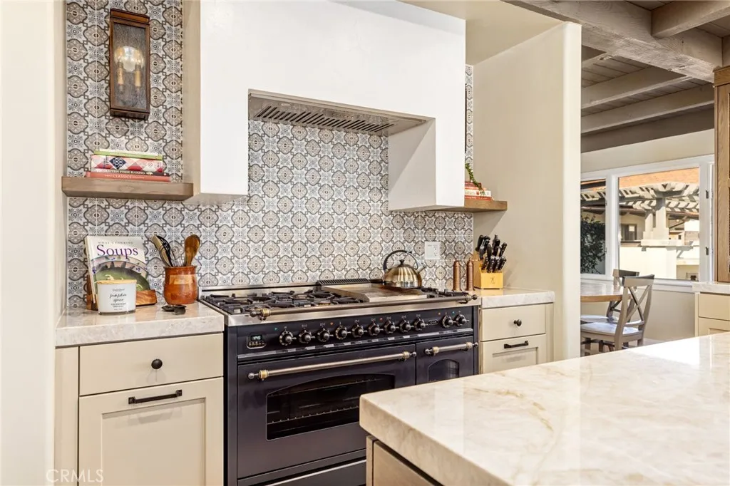 https://cdn.realtyfeed.com/cdn/127/306530462/5c0d65150f28d883d3613048548e7cd2.webp