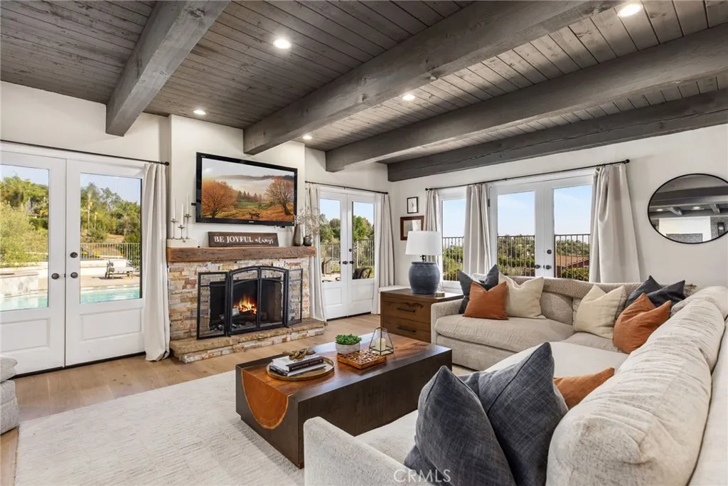 https://cdn.realtyfeed.com/cdn/127/306530462/601b109e39b44f175f4a818b43abe044.webp