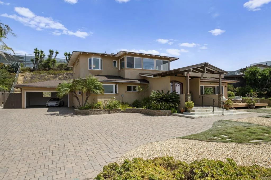 https://cdn.realtyfeed.com/cdn/127/306530478/374e4eafdab7c4bb8f2a8e369b004c86.webp
