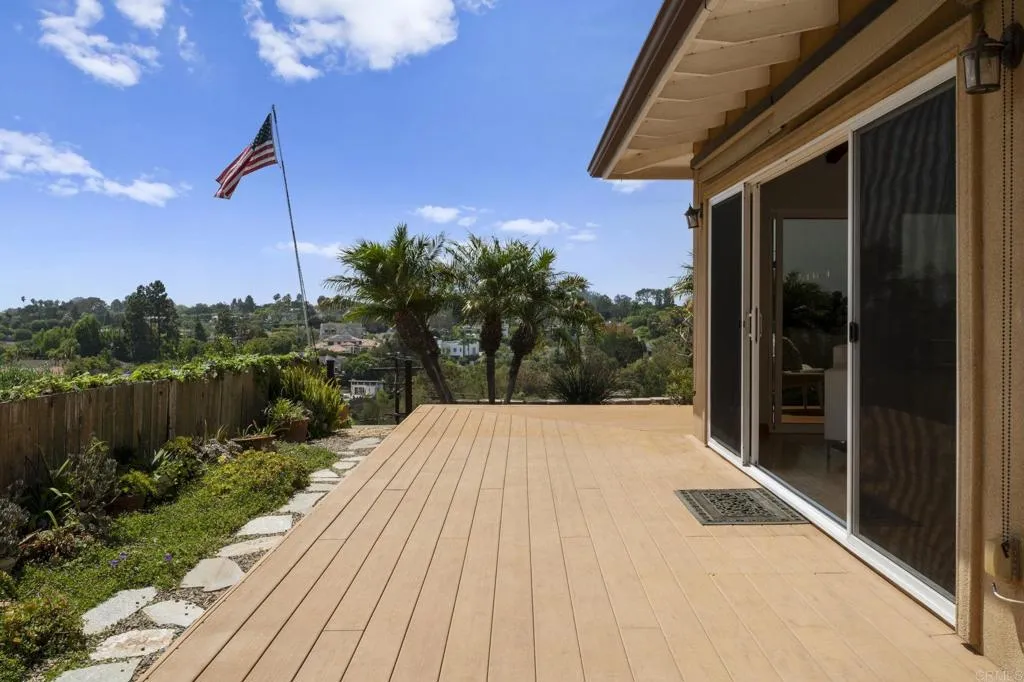 https://cdn.realtyfeed.com/cdn/127/306530478/8aeeaf73bcea134e53ca79b79a74a62d.webp