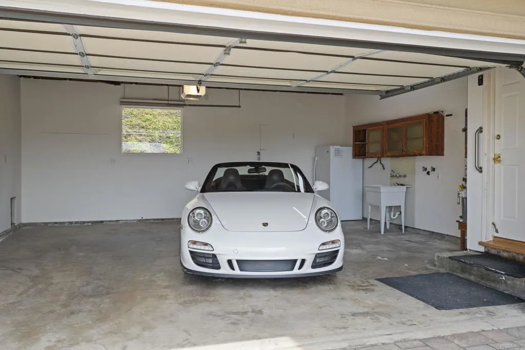 https://cdn.realtyfeed.com/cdn/127/306530478/ec4783b127969d6e3a0c845c09d7b989.webp