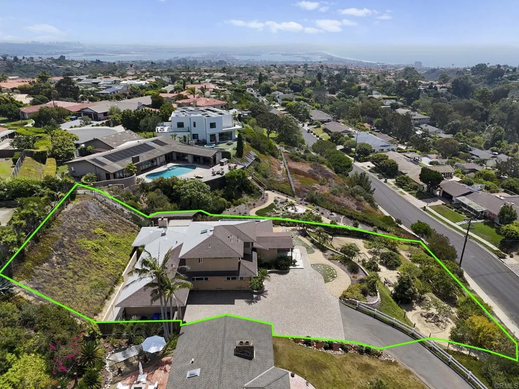 https://cdn.realtyfeed.com/cdn/127/306530478/f86be29ab29279813b18344deadf7e52.webp