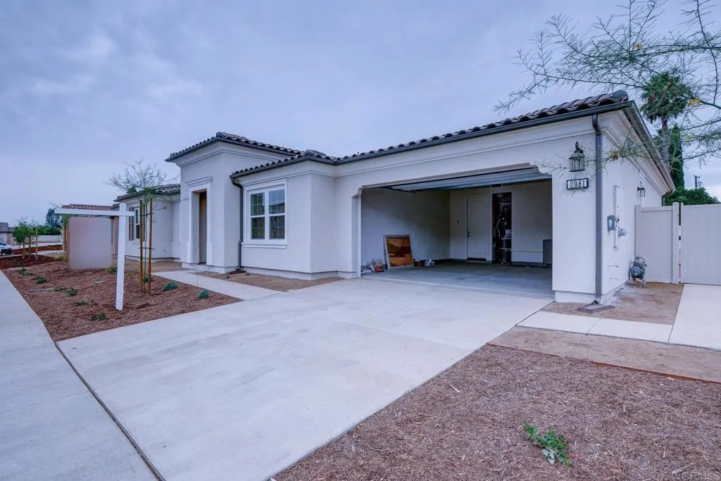 https://cdn.realtyfeed.com/cdn/127/306530482/bbbb71c03a7dacf0eb8831beef155bcd.webp