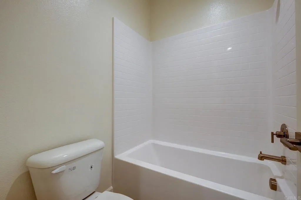 https://cdn.realtyfeed.com/cdn/127/306530482/bf06134465af096a12c0c448c09d52c9.webp