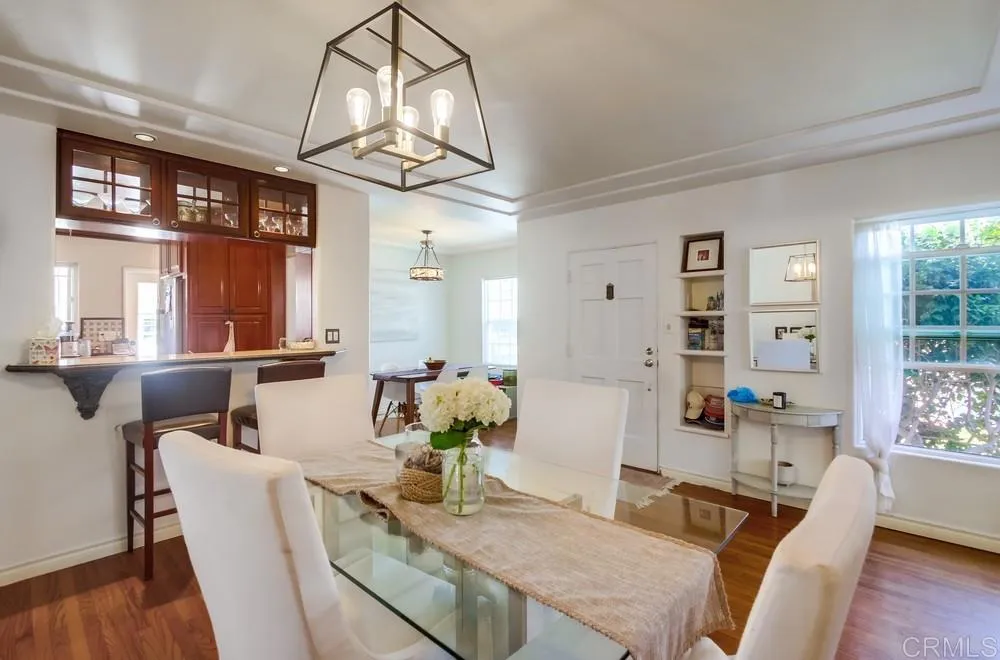 https://cdn.realtyfeed.com/cdn/127/306530488/ee100dd29a6ebba216d1d742ab951b6b.webp