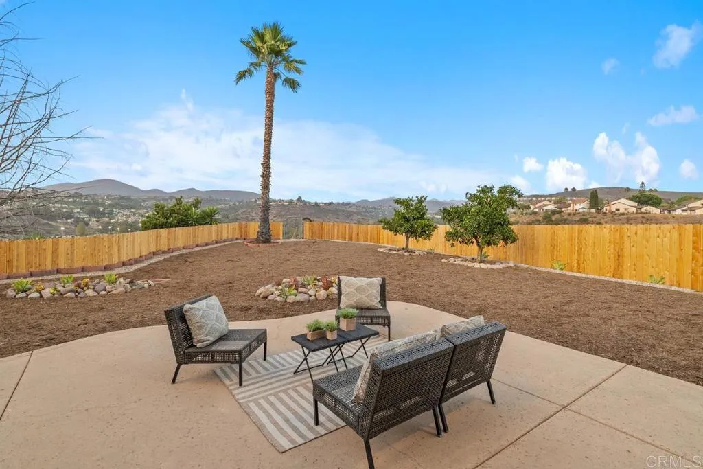 https://cdn.realtyfeed.com/cdn/127/306530538/ba0e4d313b58107f7cfa0bbb85313759.webp