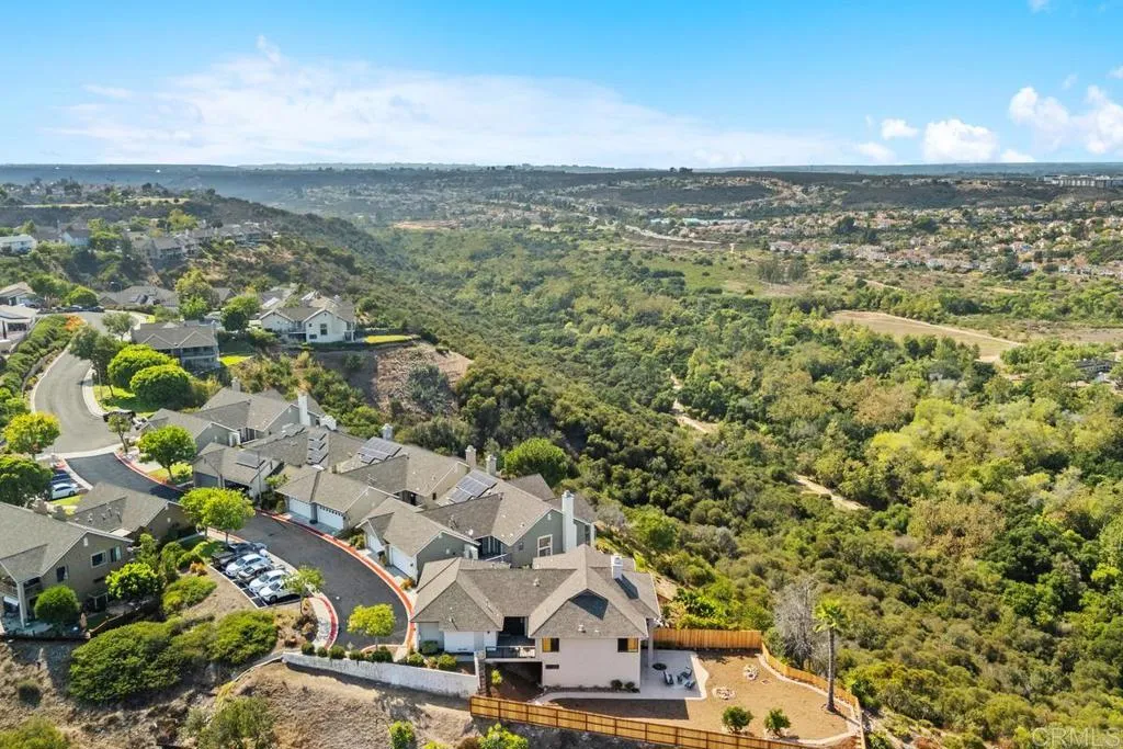 https://cdn.realtyfeed.com/cdn/127/306530538/d677399348e3244d016a82bbb1b488dd.webp