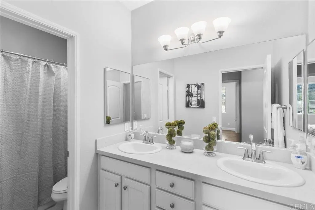 https://cdn.realtyfeed.com/cdn/127/306530551/f9de9cf845ff9adb8b9a27e4fafbe0e8.webp