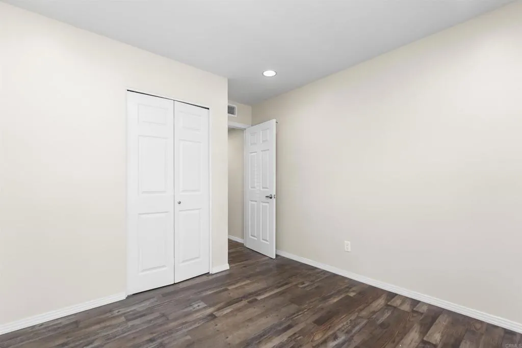 https://cdn.realtyfeed.com/cdn/127/306530583/34b0cc338b3cddc9253e0641b81b3aa3.webp