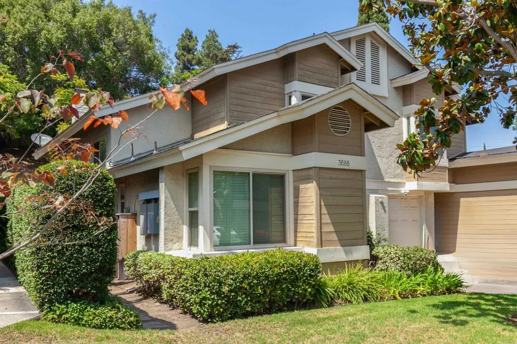 https://cdn.realtyfeed.com/cdn/127/306530583/692601b012a61513ea61c0593facb8ef.webp