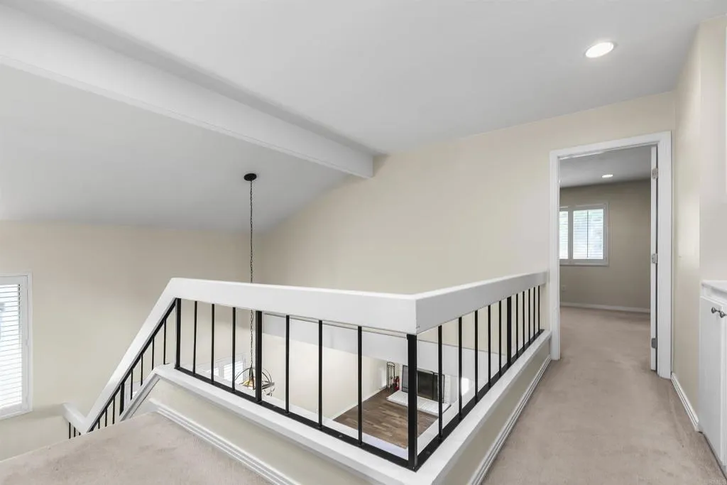 https://cdn.realtyfeed.com/cdn/127/306530583/7349ea068633c57e4af77e776d78ca9a.webp