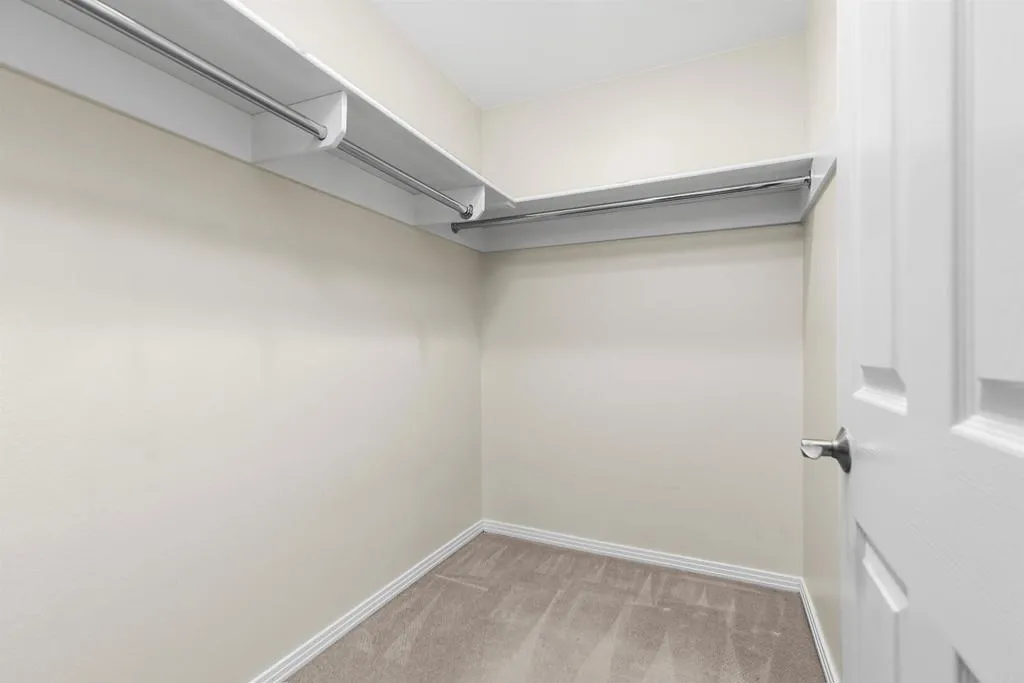 https://cdn.realtyfeed.com/cdn/127/306530583/c6796b80c7be1878aae461b302f25f20.webp