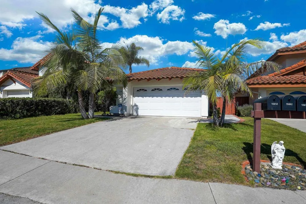 https://cdn.realtyfeed.com/cdn/127/306530645/41ce915985d8bb36e478e5638b87ab09.webp