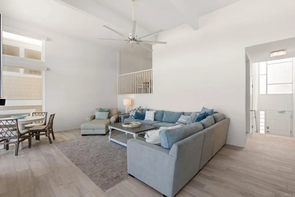 https://cdn.realtyfeed.com/cdn/127/306530652/00b7843c1d2c1a751643da6c0d11e382.webp