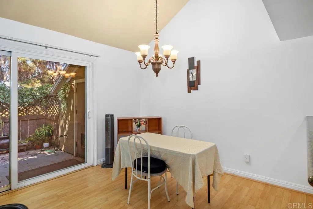 https://cdn.realtyfeed.com/cdn/127/306530812/35f837bc724f08d8a7a71bf32503bf5e.webp