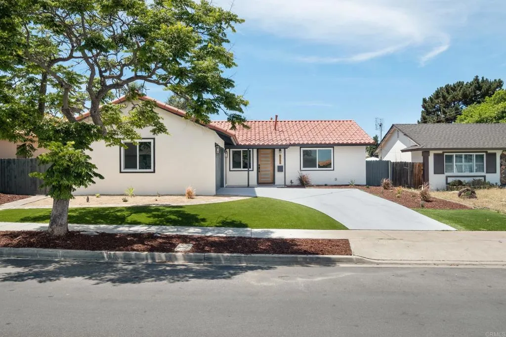 https://cdn.realtyfeed.com/cdn/127/306530815/04cd22865eb5f3b6eaf8fd740cbe6842.webp