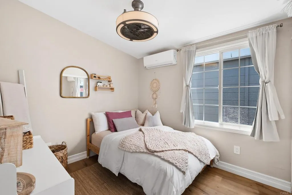 https://cdn.realtyfeed.com/cdn/127/306530817/00a2e0dcdb73a45449383bb54d694f8e.webp