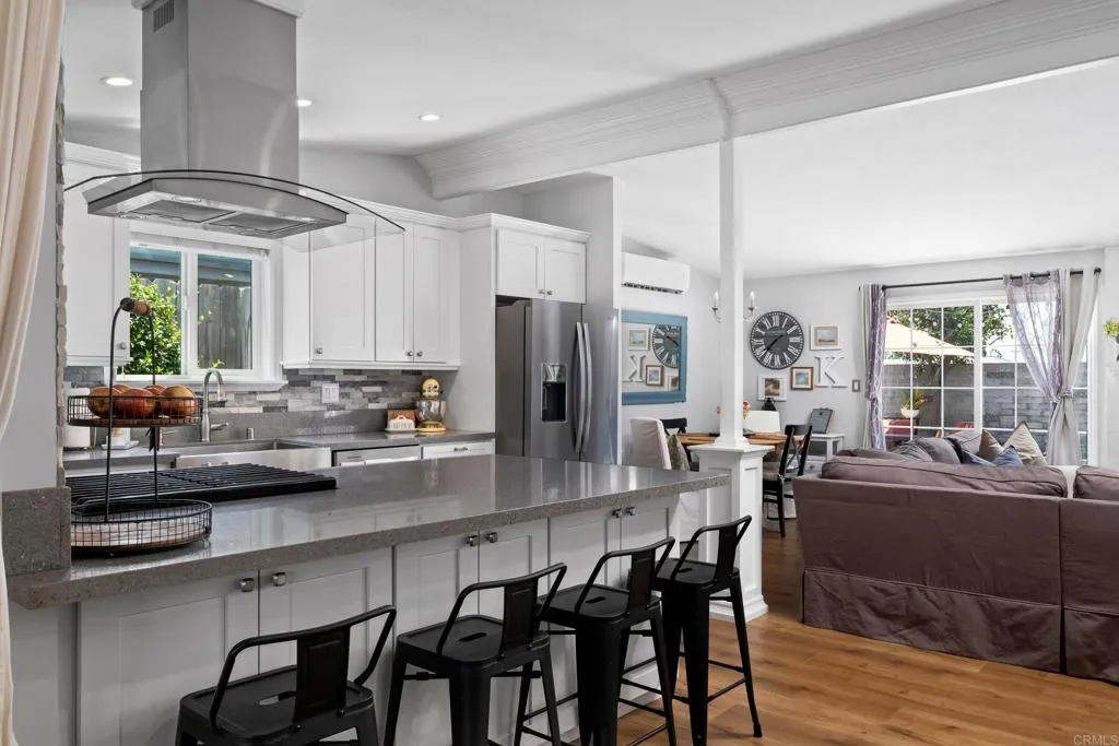 https://cdn.realtyfeed.com/cdn/127/306530817/411ef1264f3bd44503d3b56b9f754032.webp