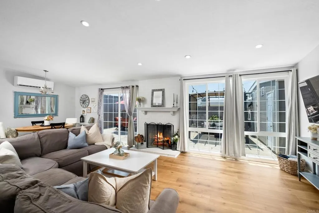 https://cdn.realtyfeed.com/cdn/127/306530817/e3d78908a98485dbde3eb81b6c62db78.webp