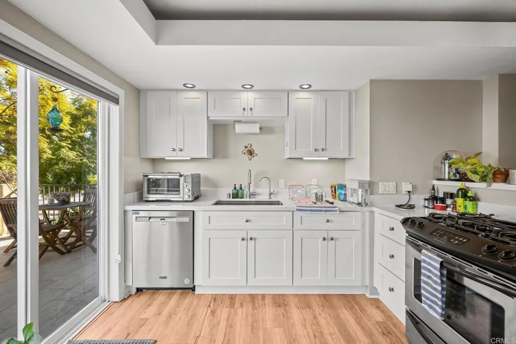 https://cdn.realtyfeed.com/cdn/127/306530893/aa1a49dd9a87d38c5a910316ac95f1be.webp