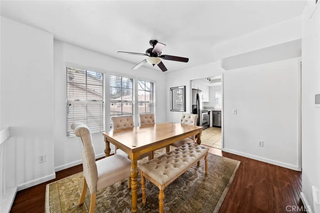 https://cdn.realtyfeed.com/cdn/127/306530895/06ec5685bfde854ffa8effa72c67eb69.webp