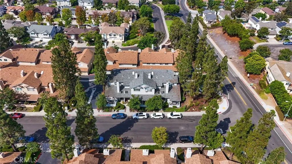 https://cdn.realtyfeed.com/cdn/127/306530895/2d5e910164e8701c0a6a2cc78a28f644.webp