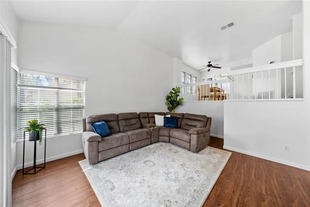 https://cdn.realtyfeed.com/cdn/127/306530895/7f91453ccb531a53a350cc913a139232.webp
