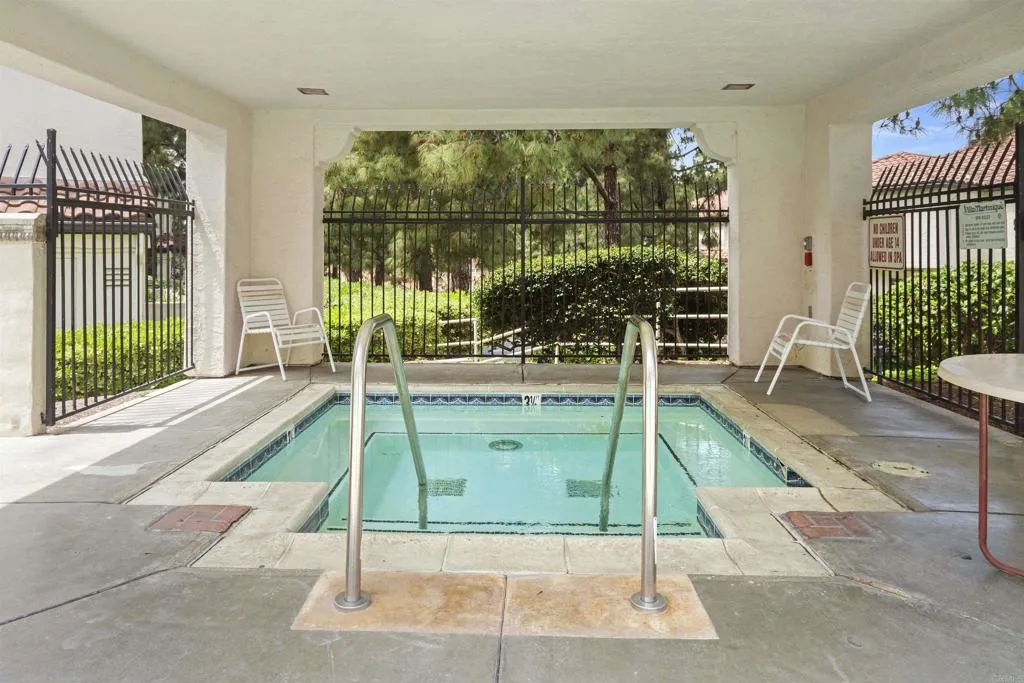 Photo #37: PTP2506585 Listing: Photo #37