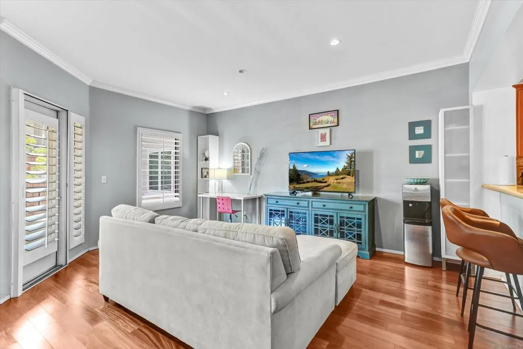 https://cdn.realtyfeed.com/cdn/127/306530913/fc17b4f6c2c64b7fdc5dfd6500f5a2ac.webp