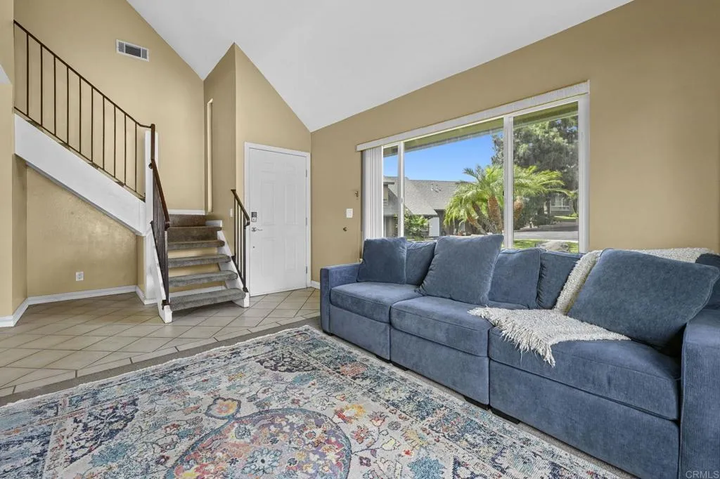 https://cdn.realtyfeed.com/cdn/127/306530940/1fb1dd8241eeb278091c08bad77fa2c1.webp
