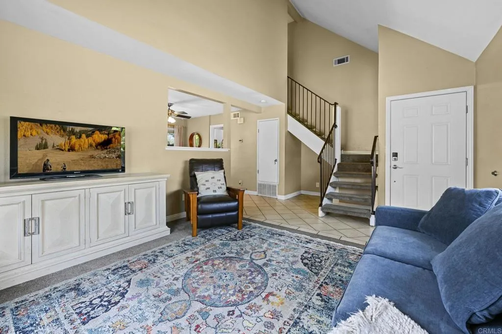 https://cdn.realtyfeed.com/cdn/127/306530940/748fe1825ec4ee6bbac38fce6d745d6e.webp