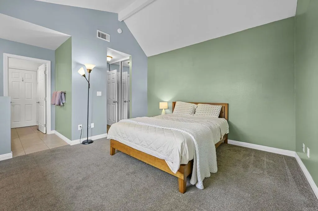 https://cdn.realtyfeed.com/cdn/127/306530940/cc6af69153d2116d40392ba40c6a068a.webp