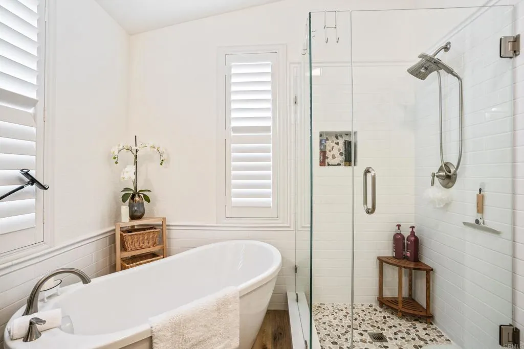 https://cdn.realtyfeed.com/cdn/127/306530955/6acaab86245ca5c5b33df3185e95d900.webp