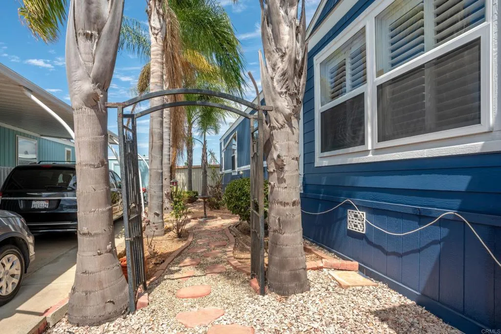 https://cdn.realtyfeed.com/cdn/127/306530955/94f824ca916e2cf01b4bba58e4a78290.webp