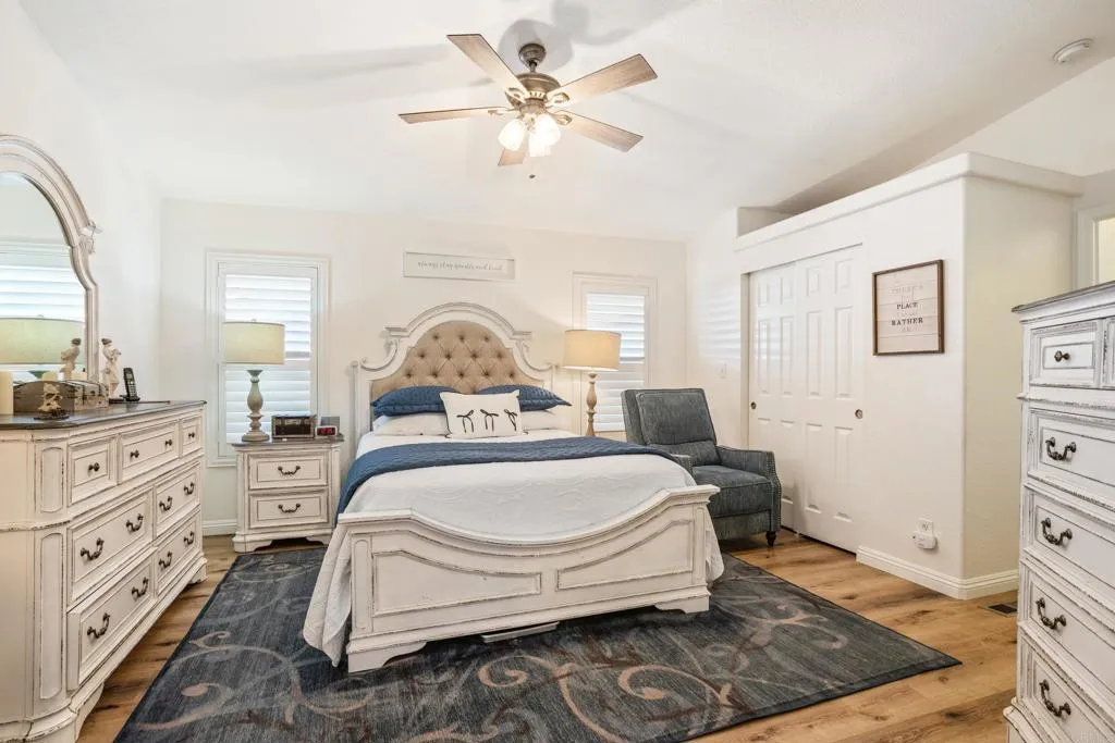 https://cdn.realtyfeed.com/cdn/127/306530955/a8f87daa4ad16c01ee68d7568d3e4c1a.webp