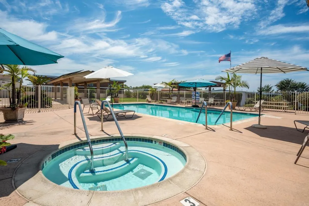 https://cdn.realtyfeed.com/cdn/127/306530955/b4532407a91b6eeaec8f185fd189c538.webp